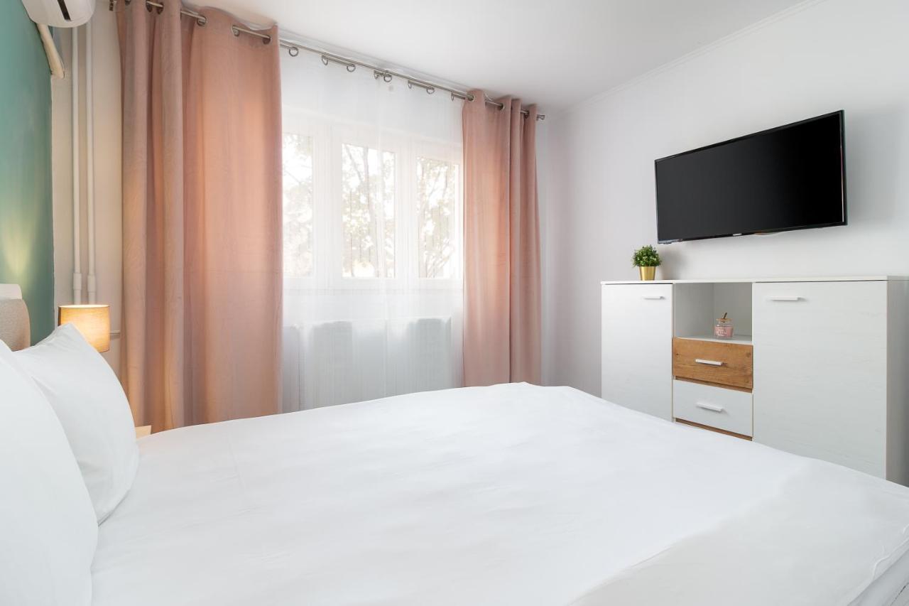 Ferienwohnung Decebal Flat Oradea Exterior foto